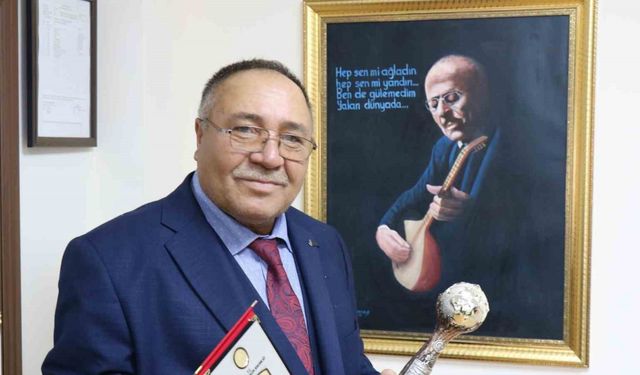 UNESCO Yaşayan İnsan Hazinesi Usta Davulcu Adem Göçer Vefat Etti