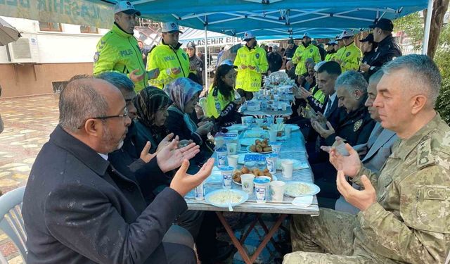 Alaşehir’de şehit olan 2 polis memuru unutulmadı