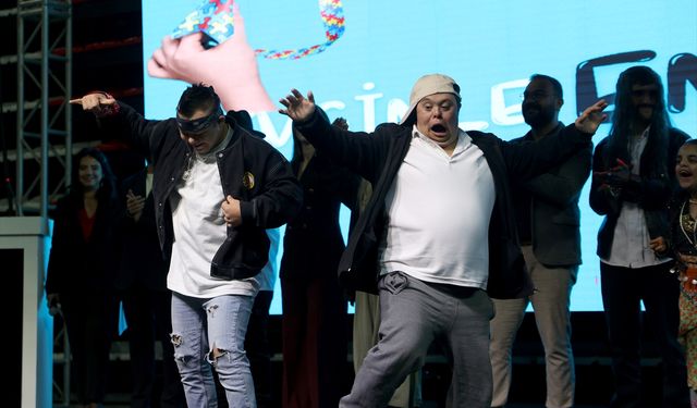 Antalya Spor Salonu'nda Engeller Kalktı: 6. Geleneksel Şenlik