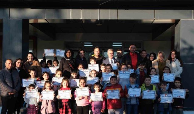 Buharkentli Minik Satranç Ustaları Sertifikalarını Aldı