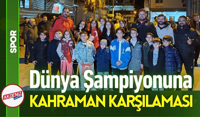 Dünya Şampiyonu! Mahallesinde Kahramanlar Gibi Karşılandı