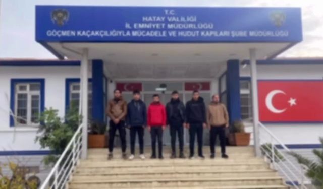 Hatay'da araçta 6 kaçak göçmen yakalandı