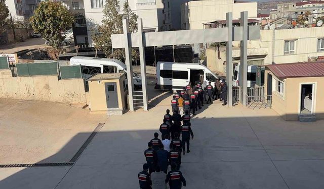 17 Kişilik Tefecilik Çetesi Çökertildi