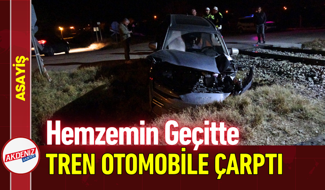 Hemzemin Geçitte Tren Otomobile Çarptı!