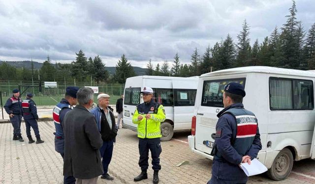 Okul Servis Araçları Titizlikle Denetlendi