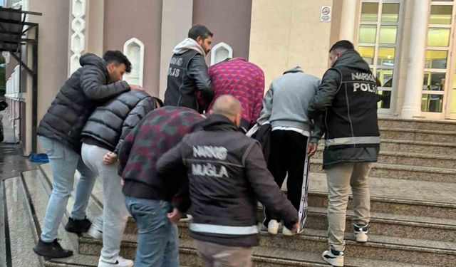 Yasaklı Madde operasyonlarında 10 tutuklama
