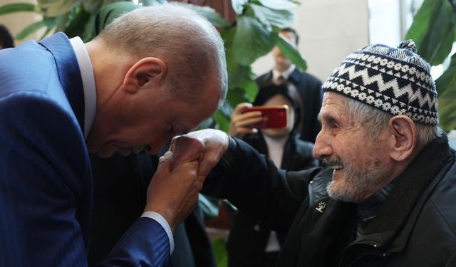 100 Yaşındaki Necati Yılmaz: "Erdoğan Benim Manevi Torunum!”