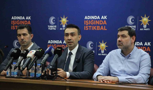 AK Parti Mersin'de Bir Yılda 21 Bin Yeni Üye