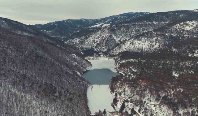 Amasya’nın İncisi Buzdan Gelinliğini Giydi