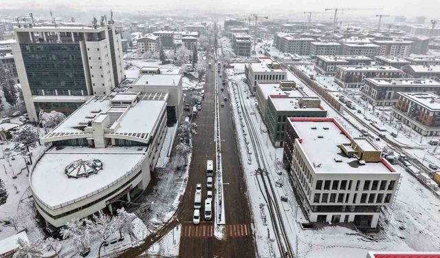 Kahramanmaraş'ta Kar Tatili Uzatıldı