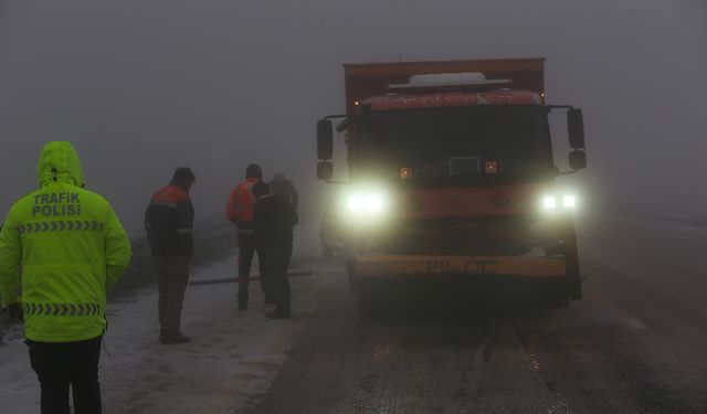 Kar ve Buz Kazaya Neden Oldu: Hatay’da 6 Yaralı