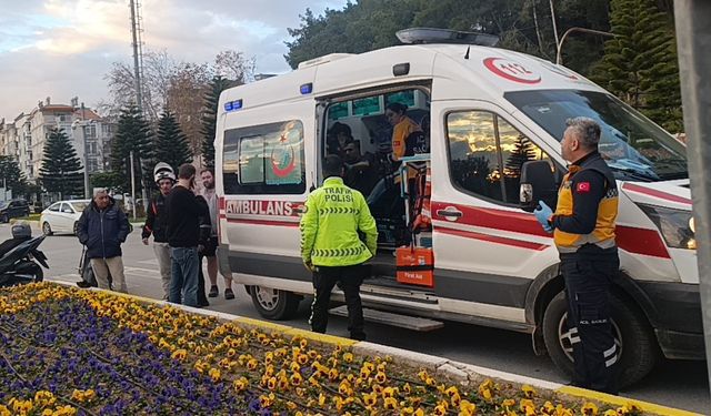 Kavşakta Motosikletli Kavgası: Kazada Kan Aktı