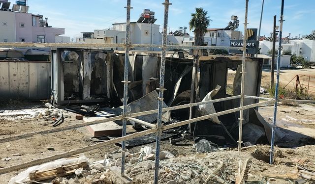 Manavgat’ta Şantiye Konteynerinde Yangın