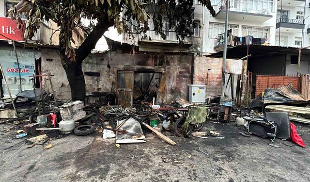 Mersin'de Evi Kundaklanan Adam Ağır Yaralı