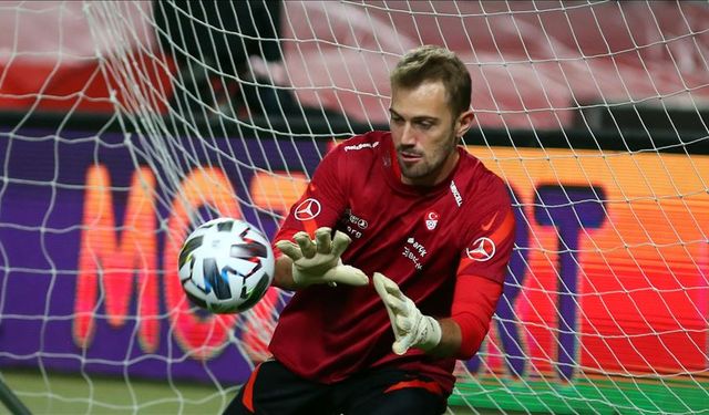 Kara Kartal'ın Kalesi Mert Günok, Beşiktaş'a Veda Etti!