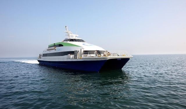 Olumsuz hava şartları deniz ulaşımını vurdu