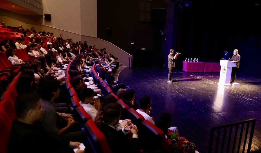 11. Alanya Liseler Arası Tiyatro Festivali Sahneye Veda Etti