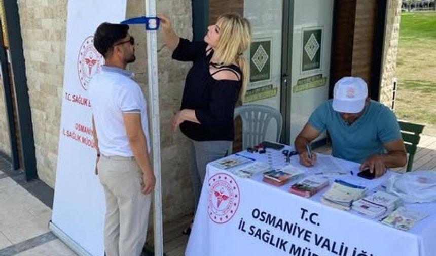 Millet Bahçesinde Obezite Farkındalık standı kuruldu