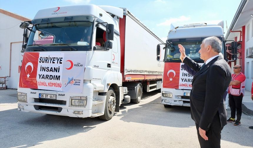 Adana'dan Suriye’ye 3 tır hijyen malzemesi gönderildi