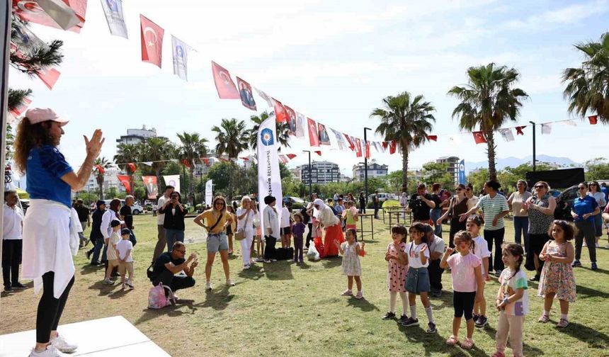 Antalyalılar Aile Haftası’nı şenlikle kutladı
