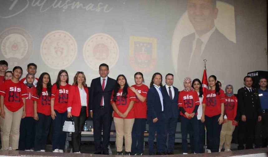 Başkan Atlı'dan Gençlere Tam Destek