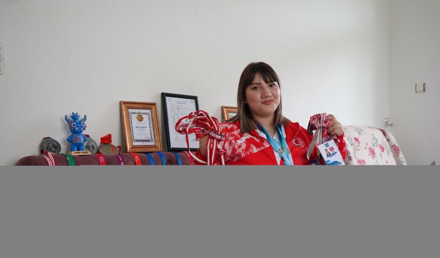 Genç Halterci Fatmagül Çevik'ten Isparta'ya Dünya Şampiyonluğu Gururu