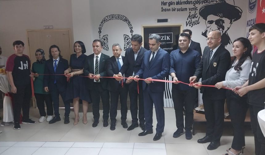 Kozan Anadolu Lisesi'nde 64. Yıla Özel Müzik Sınıfı Açıldı