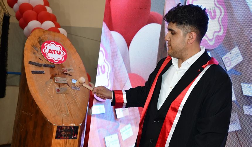 Adana BTÜ'de Mezuniyet Coşkusu
