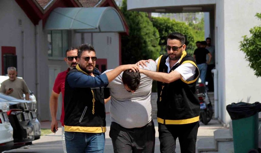 "Al Karını Evimden Git" Deyince Annesini Katletti