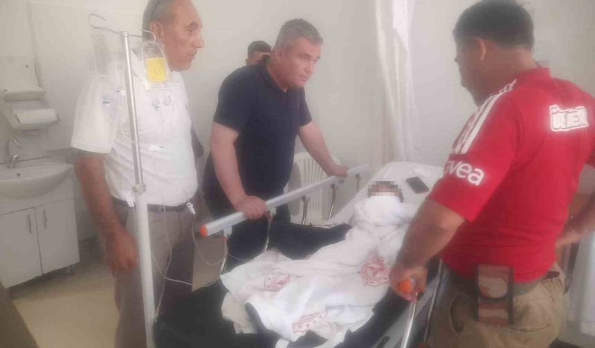 Okulda Patlayan Madde Parmağını Kopardı