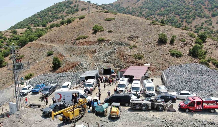 Elazığ Madende Göçük; Çalışmalar 4 Saattir Sürüyor