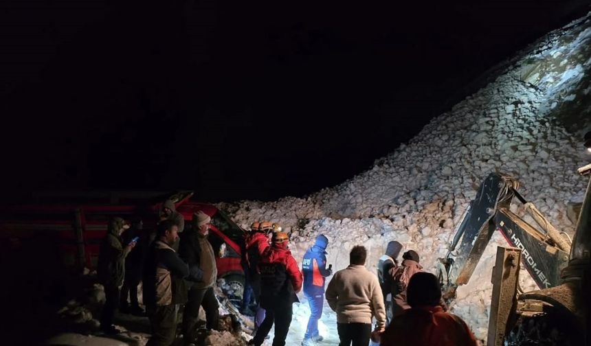 Çığ Tehlikesi: Vatandaşlar Tahliye Edildi