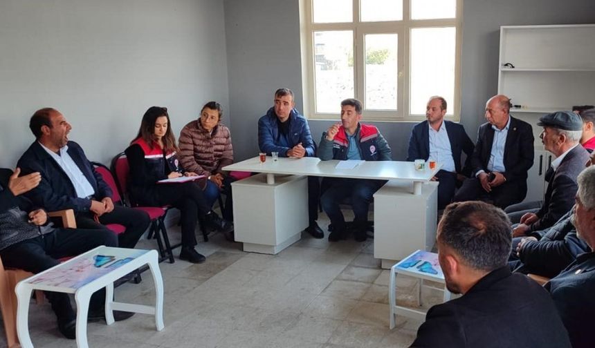 Digor’da Çiftçilere Verim Artırma Eğitimi