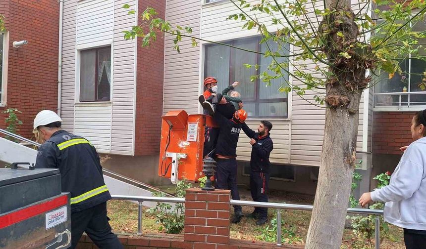 Kırklareli’nde Korkutan Yangın: Kurtarma Çalışmaları Yapıldı