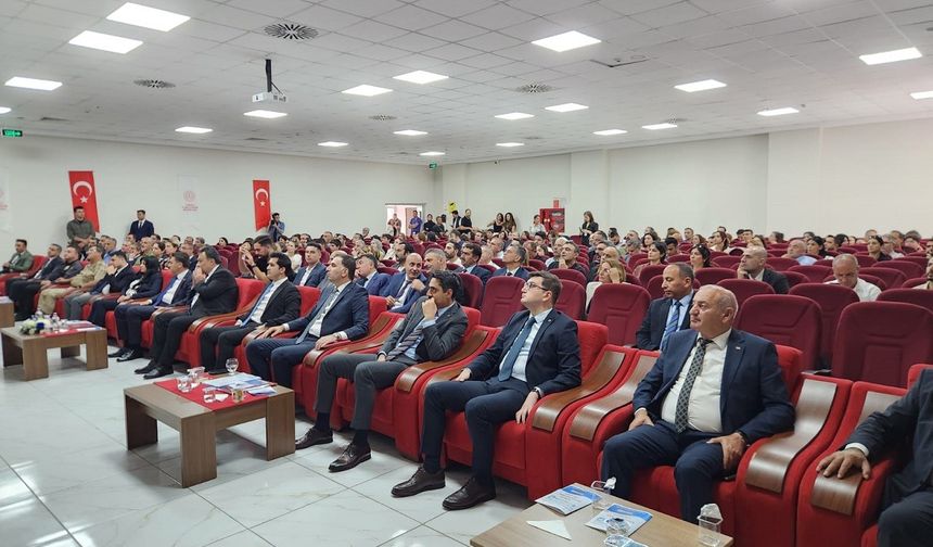 Tunceli’de 'E Vizyon 62’ çalıştayı başladı