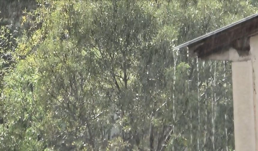 Tunceli’de Sağanak Yağış Sürprizi
