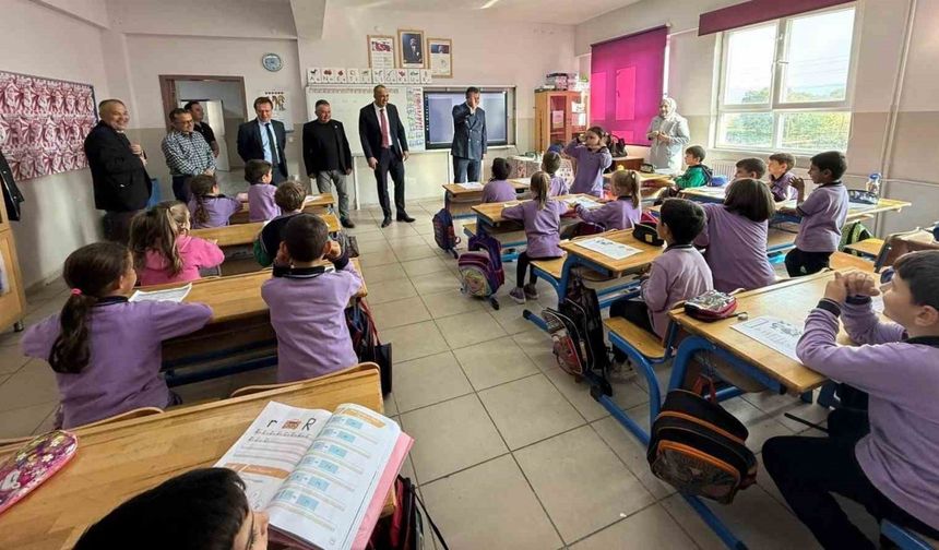 987 Öğrencinin Kışı Sıcak Geçecek: Eğitimde Fırsat Eşitliği