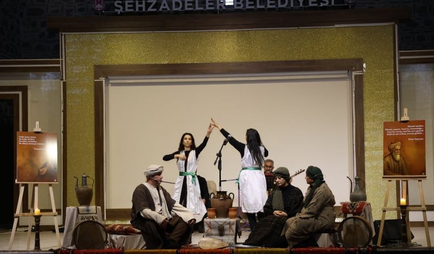 Bedesten’de ‘Aşk ile Akıl’ buluştu