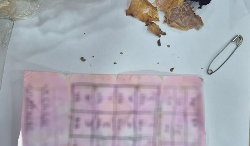 Bolu'daki Yapı Marketin Raflarından Muska Çıktı