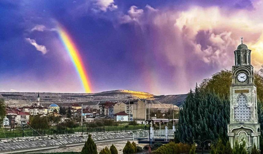 Hisarcık’ta Gökkuşağı Şöleni: Kartpostallık Manzara