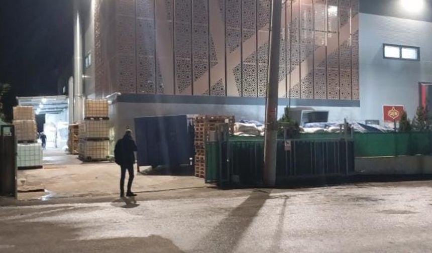 Tahin Üretimi Yapan Tesisin Soyunma Odaları Yandı