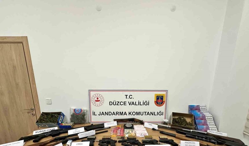 Narkotik Köpek 'Oba' İş Başında