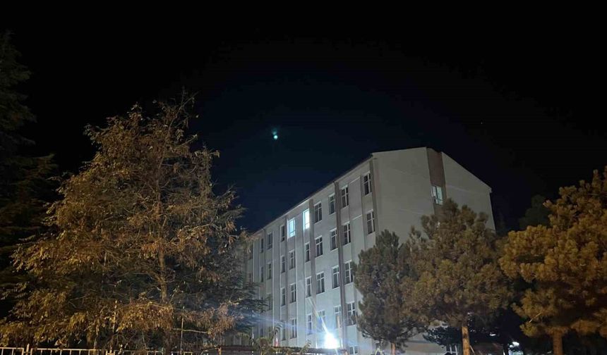 Pasta Yiyen 6 Öğrenci Hastaneye Kaldırıldı