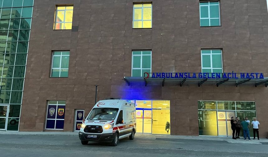 Niğde’de traktörün altında kalan çocuk hayatını kaybetti