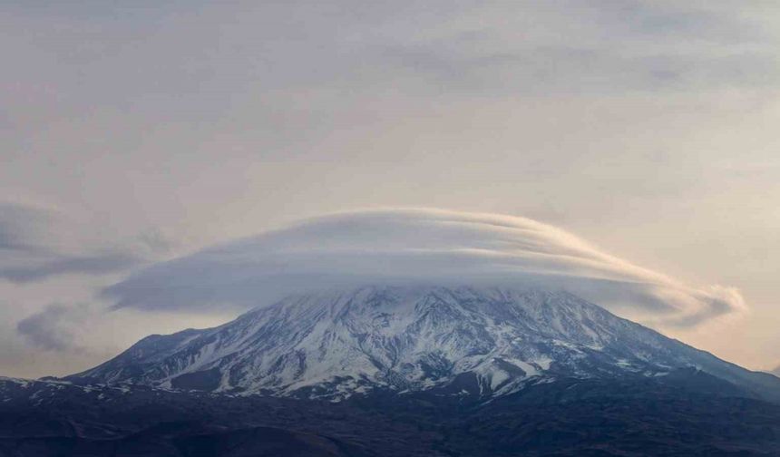 Türkiye'nin Zirvesinde Nefes Kesen Manzara