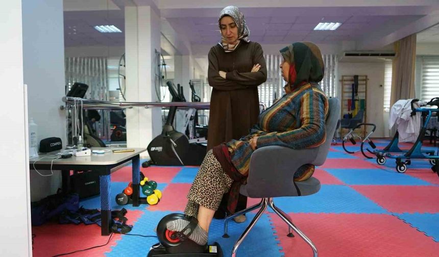 65 Yaş Üstüne "Aktif Yaşam": Sağlık ve Kurslar Ücretsiz