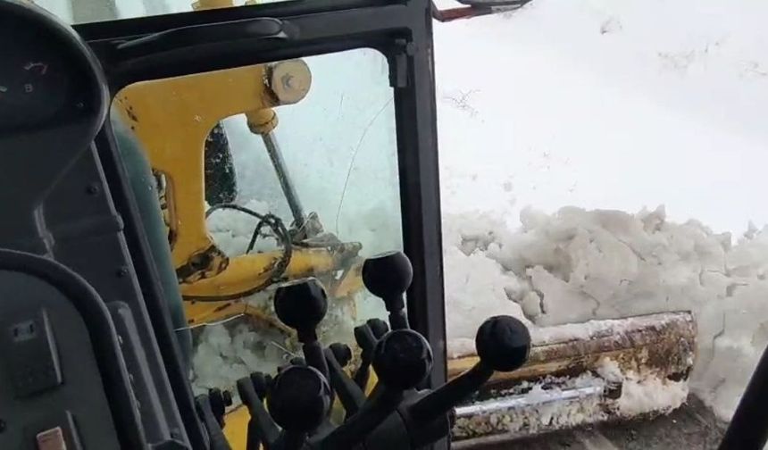 Adana’yı Kayseri’ye bağlayan kapalı yol açıldı