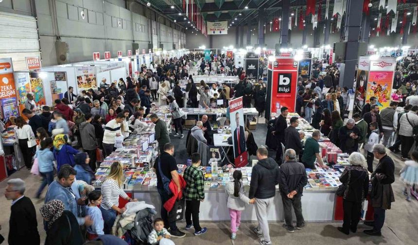Denizli Kitap Fuarı Ziyaret Akınına Uğruyor