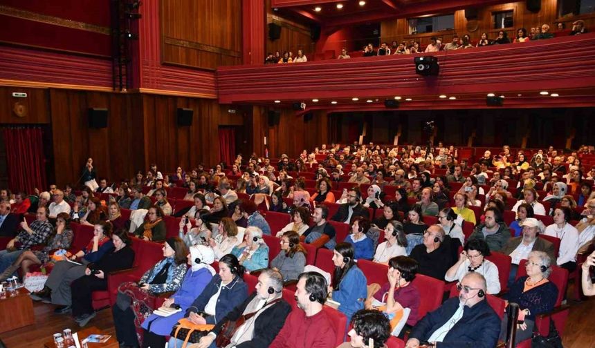 Dünya Edebiyatı Bursa’da Buluştu: Cesaret Teması