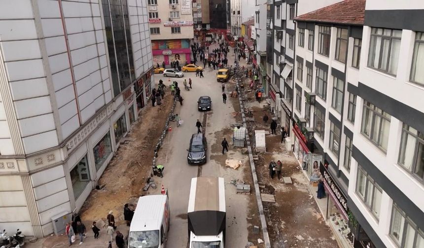 Karabük Çarşı Bölgesi Yenileniyor: Kaldırım Çalışması Başladı